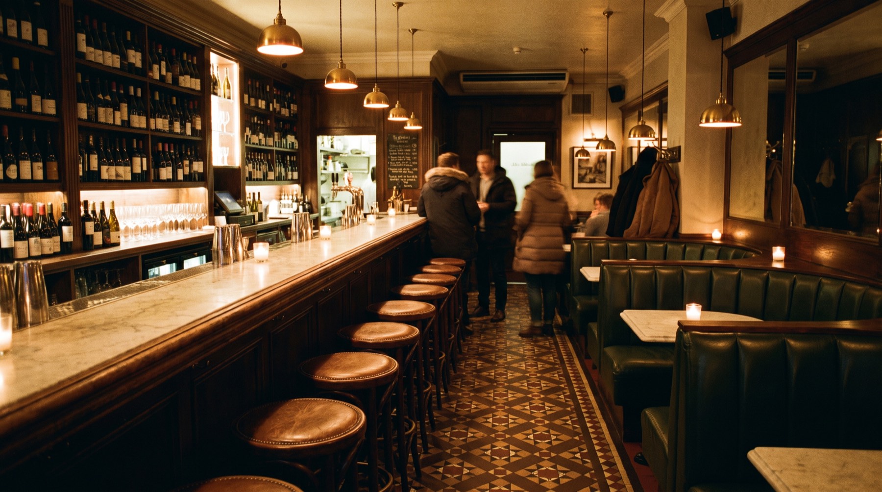 The bar at Comune in the evening